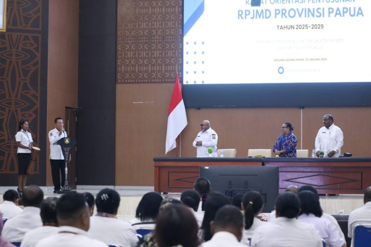 Kick off penyusunan Rencana Pembangunan Jangka Menengah Daerah (RPJMD) 2025-2029, di Sasana Krida Provinsi Papua. (Foto : Istimewa)