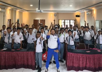 Edukasi “Safety Riding”: Astra Motor Papua Bekali Siswa SMK dengan Pengetahuan  Berkendara Aman