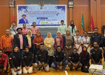 Workshop Mahasiswa UM Papua, Bahas Kunci Sukses Public Speaking