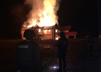 Tiga Kantor Pemerintahan di Puncak Jaya Terbakar, Polisi Selidiki Dugaan Pembakaran oleh OTK