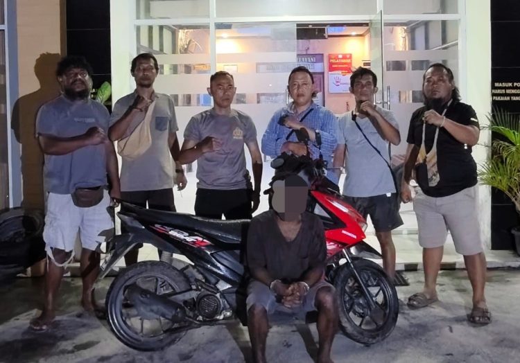Tim Paniki Polsek Sentani Kota berhasil meringkus seorang pelaku curanmor di depan Stadion Barnabas Youwe. (Foto: Istimewa)