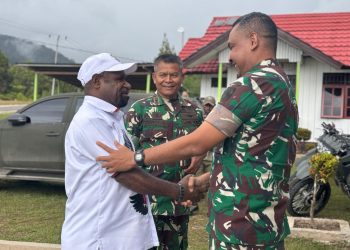 Wabup Mamberamo Tengah Sambut Kunjungan Dandim 1702 Jayawijaya