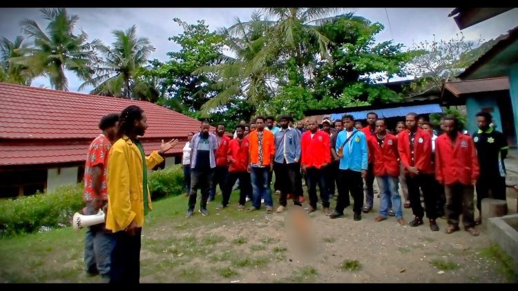 DPC-IPMN Kota Study Jayapura saat menyampaikan aspirasinya kepada Pemerintah Kabupaten Nduga. (Foto: Istimewa)