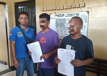Polsek Mimika Baru Serahkan Dua Tersangka Kasus Curas ke Kejaksaan Negeri Mimika