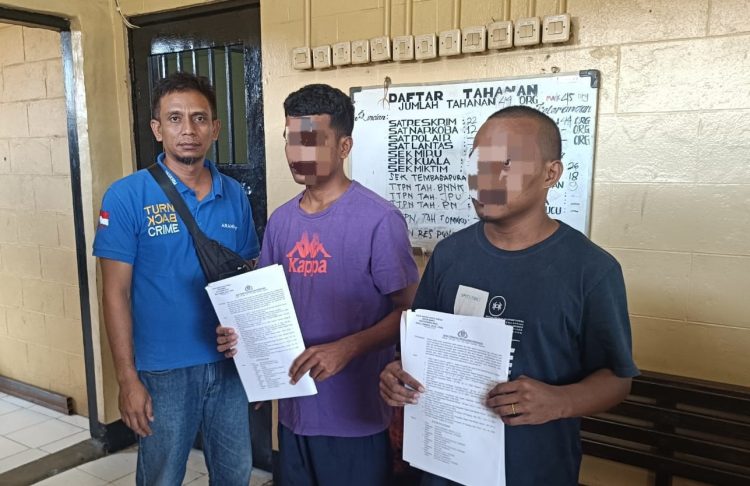 Dua tersangka kasus pencurian dengan kekerasan. (Foto: Istimewa)