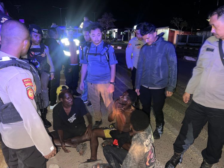 Polres Merauke kembali melaksanakan Patroli Cipta Kondisi (Cipkon) di sejumlah lokasi strategis. (Foto: Istimewa)