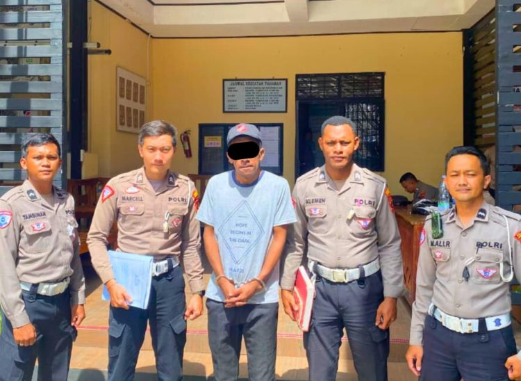 Polresta Jayapura Kota resmi menyerahkan tersangka berinisial AS (39) ke Kejaksaan Negeri Jayapura. (Foto: istimewa)