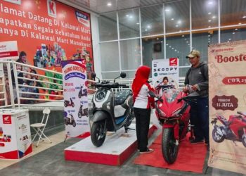 Honda Scoopy Terbaru dan CBR 250RR Ramaikan Pameran Kalawai Mart Manokwari