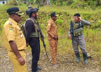 Ops Damai Cartenz Gelar Patroli dan Sambangi Warga di Distrik Okbape Pegunungan Bintang