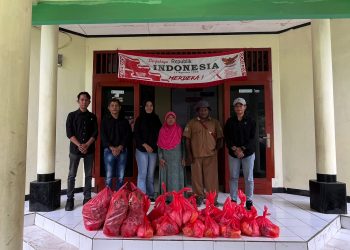 Wujud Kepedulian Polri, Satreskrim Polres Jayapura Salurkan Bantuan Sembako ke Panti Sosial Lansia Tresna Werdha