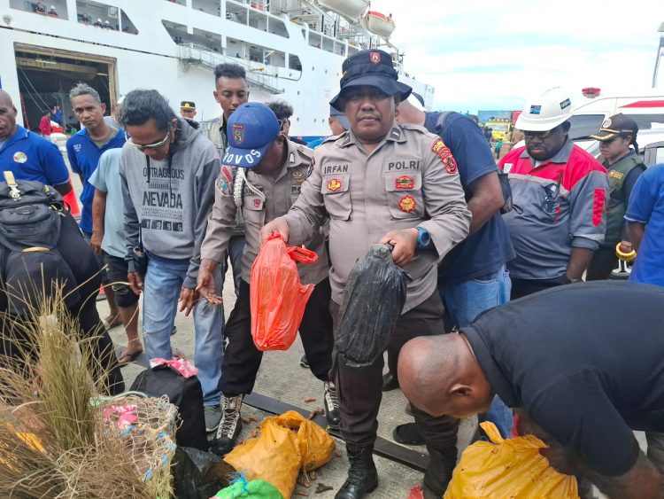 Milo jenis sopi asal Ambon berhasil digagalkan aparat Polsek Kawasan Pelabuhan Laut (KPL) Jayapura. (Foto: Istimewa)