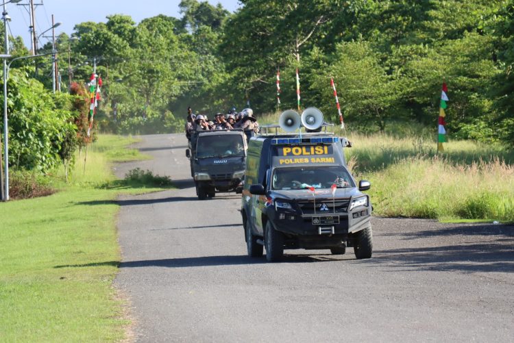 Patroli ini digelar setelah masyarakat menyampaikan aspirasi mereka di depan Kantor DPRK Sarmi. (Foto: Istimewa)