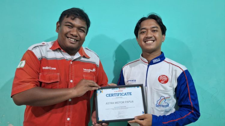 Apresiasi tersebut diberikan atas kontribusi tim Safety Riding Astra Motor Papua dalam menyosialisasikan budaya tertib berlalu lintas kepada masyarakat. (Foto: Istimewa)