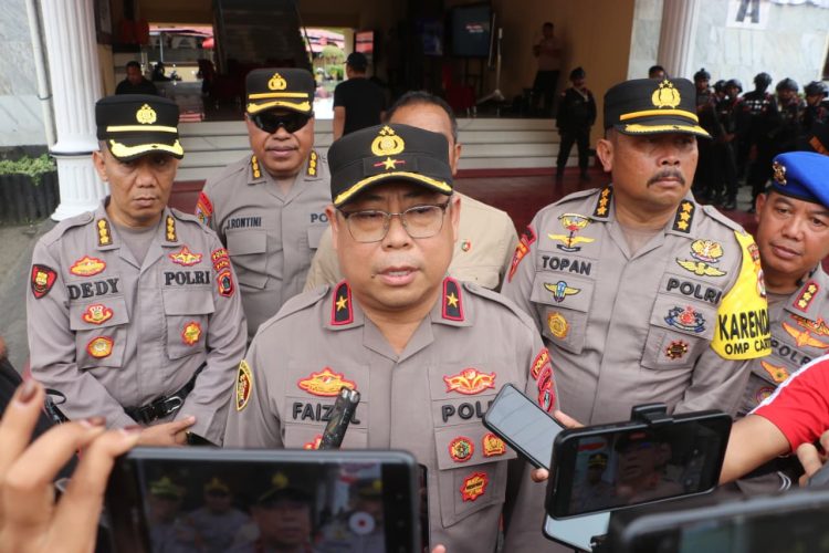 Wakapolda Papua, Brigjen Pol. Faizal Ramadhani saat memberikan keterangan pers. (Foto: Istimewa)