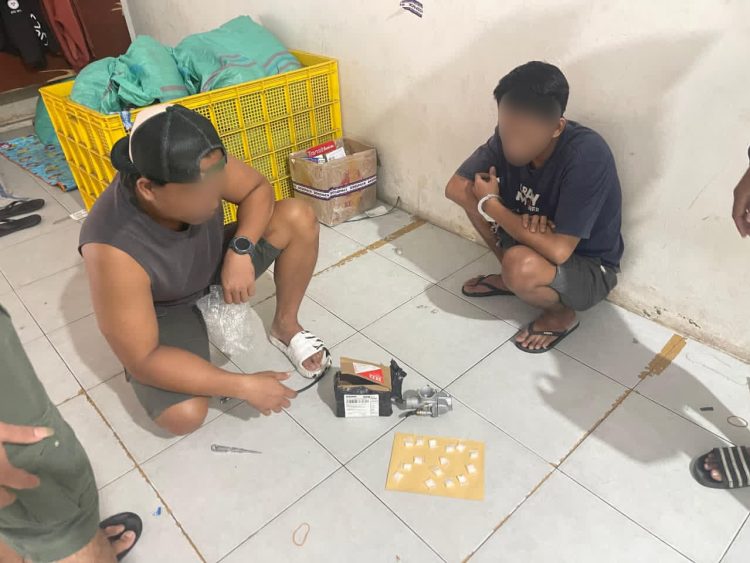 Polisi menggagalkan penyelundupan 15 paket kecil sabu seberat kurang lebih 15 gram. (Foto: Istimewa)