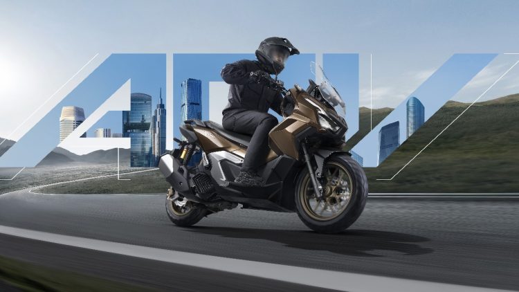 New Honda ADV160. Model terbaru ini hadir dengan desain yang semakin gagah, performa mesin bertenaga, fitur semakin lengkap. (Foto: Istimewa)