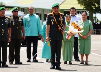 Tradisi Penerimaan Hangat Sambut Pangdam Baru Kodam XVII/Cenderawasih