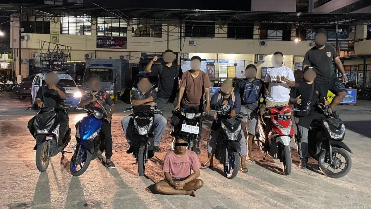 Seorang pria berinisial FC (21) yang diduga kuat sebagai penadah spesialis pencurian kendaraan bermotor (curanmor) di Kota Jayapura berhasil diamankan. (Foto: Istimewa)