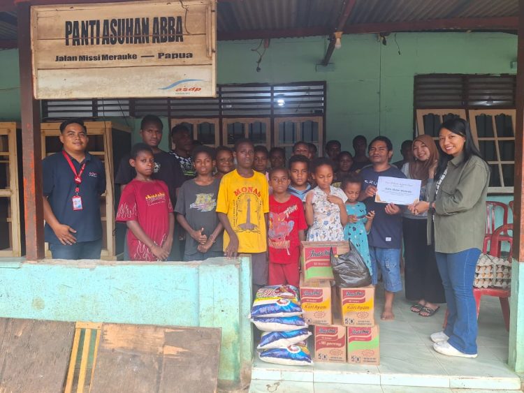 Astra Motor Cabang Merauke menerima apresiasi resmi dari Panti Asuhan Abba pada kegiatan sosial. (Foto: Istimewa)