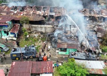 22 Rumah Hangus Terbakar, Polri Turunkan Tiga Mobil AWC ke Lokasi Kebakaran