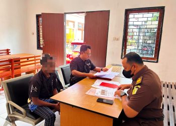 Gelapkan Uang Perusahaan Rp70 Juta, Kurir di Jayapura Resmi Diserahkan ke Kejaksaan