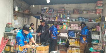 Disnakerperindag Puncak dan Loka BPOM Papua Tengah Gelar Sidak Barang Kadaluarsa di Ilaga