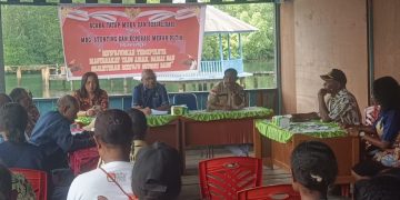 Masyarakat Adat Supiori Sosialisasikan Program Strategis Nasional ke Warga Sorendiweri