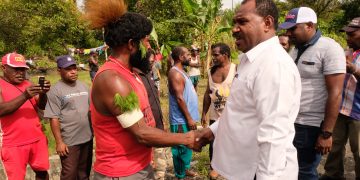 Willem Wandik Desak Perdasus untuk Akhiri Konflik Suku Berkepanjangan di Kwamki Narama