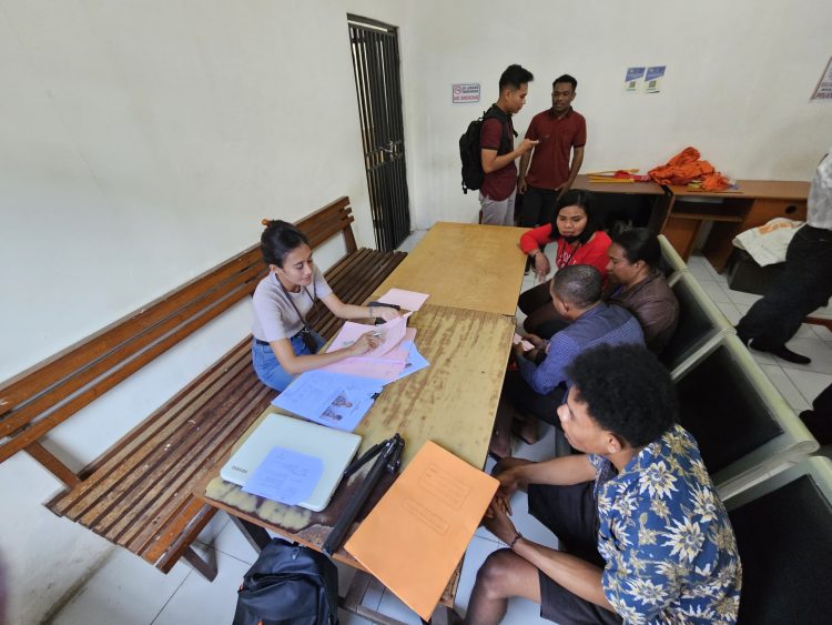 Penyerahan tersangka dan barang bukti kepada pihak Kejaksaan. (Foto: Istimewa)