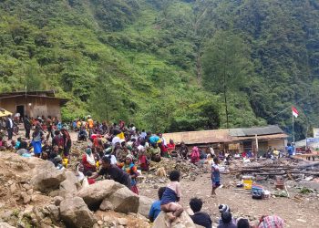 Ratusan Warga Distrik Tembagapura Gelar Bakar Batu Sambut Natal dan Tahun Baru