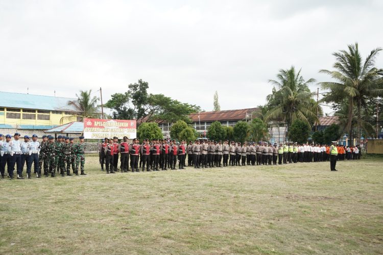 Apel Gelar Pasukan merupakan langkah strategis untuk memastikan kesiapan personel maupun perlengkapan dalam pelaksanaan Operasi Lilin Cartenz 2025. (Foto: Cornelia Mudumi)