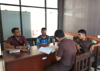 Tusuk Korban Hingga Tewas, Pelaku Penganiayaan di Mimika Diserahkan ke Kejari Timika