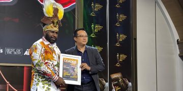 Thomas Tabuni, Putra Puncak Papua Raih The Best Legislatif Indonesia Golden Award 2026