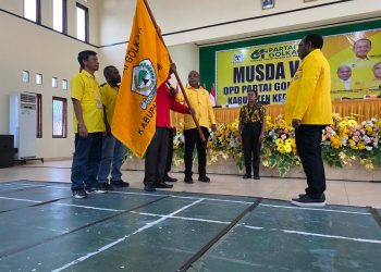 Kantongi Dukungan Bulat, Piter Gusbager Kembali Nahkodai Golkar Keerom