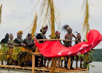 Tradisi Menggeuw Fafa Tetap Bertahan, Adat Ifale Jadi Pedoman Hidup Masyarakat Sentani