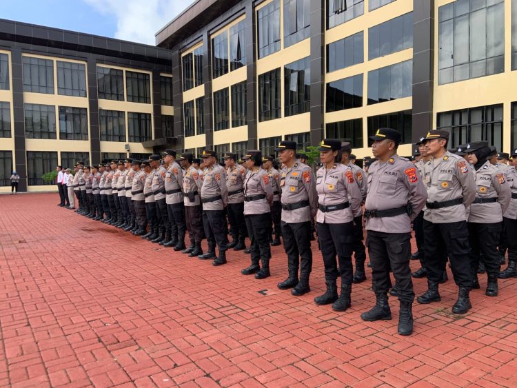 Apel pagi gabungan di Mapolda Papua Baru Koya Koso