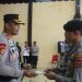 Sigap Tangani Kebakaran di Grand Doyo Baru, Anggota Samapta Terima Reward Kapolres Jayapura
