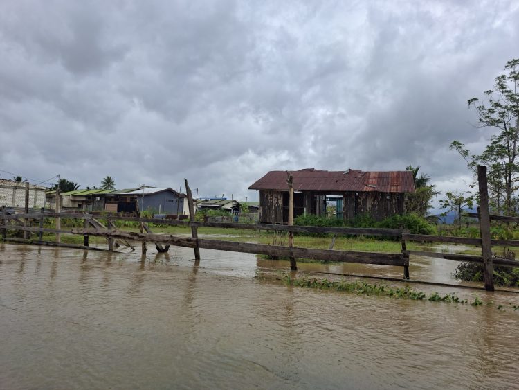 Genangan dan banjir dipicu oleh saluran drainase yang tidak berfungsi optimal. (Foto: Istimewa)