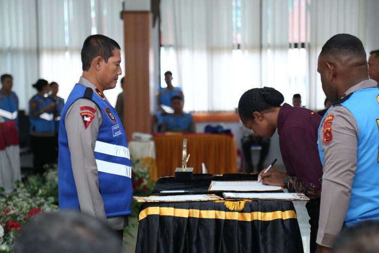 pengambilan sumpah serta penandatanganan pakta integritas Penerimaan Terpadu Calon Anggota Polri 2026. (Foto: Istimewa)