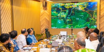 Usai Bertemu Direksi PT KAI, Gubernur Papua Dorong Hadirnya Kereta Api di Papua