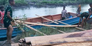 Material TMMD ke-128 Disalurkan ke Kampung Keakwa, Pembangunan Resmi Dimulai