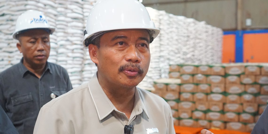 Pemimpin Perum Bulog Kanwil Papua, Ahmad Mustari. (Foto: Darul Muttaqin)