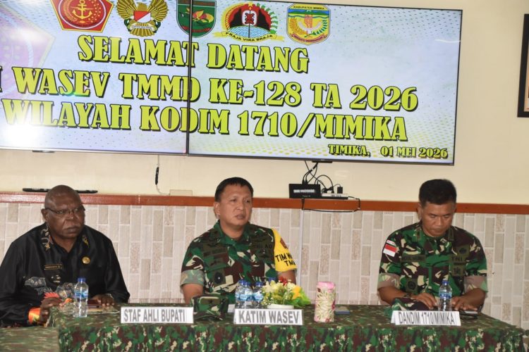Paparan dari Wadansatgas TMMD ke-128 Kodim 1710/Mimika, Mayor Inf Abdul Munir, yang mewakili Dansatgas Letkol Inf Jozanda. (Foto: Istimewa)