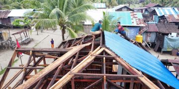 Satgas TMMD Genjot Pembangunan 5 Unit Rumah, Fokus Pemasangan Atap
