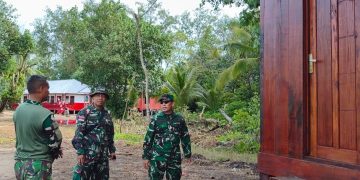 Kasiter Kasrem 173/PVB Tinjau Progres TMMD Ke-128 Kodim 1710/Mimika di Kampung Keakwa