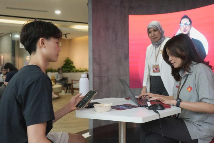 Telkomsel berhasil membukukan peningkatan performansi Perusahaan yang semakin baik pada paruh kedua 2025. Dengan pendapatan sebesar Rp109,3 triliun dan laba bersih Rp19,7 triliun, tumbuh 14,7% (QoQ) serta peningkatan EBITDA 5,4% menandai momentum pemulihan yang semakin kuat. (Foto: Istimewa)