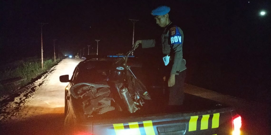 Hasil penyelidikan awal mengarah pada kelalaian pengemudi dumtruck yang berbelok tanpa memperhatikan arus lalu lintas. (Foto: Istimewa)