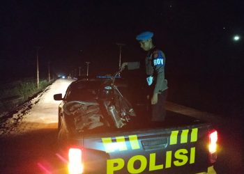 Dumtruck dan Motor Terlibat Kecelakaan di Kurik, Pengendara Alami Patah Tulang