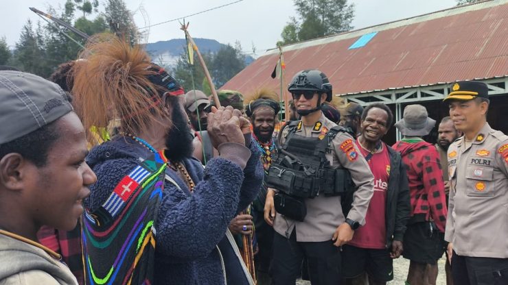 Polres Puncak Gencarkan Himbauan Kamtibmas, Warga Diminta Tidak Membawa Alat Tajam. (Foto: Istimewa)