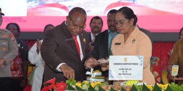 Rayakan HUT ke-18, Pemkab Puncak Tegaskan Komitmen Percepat Pembangunan Daerah